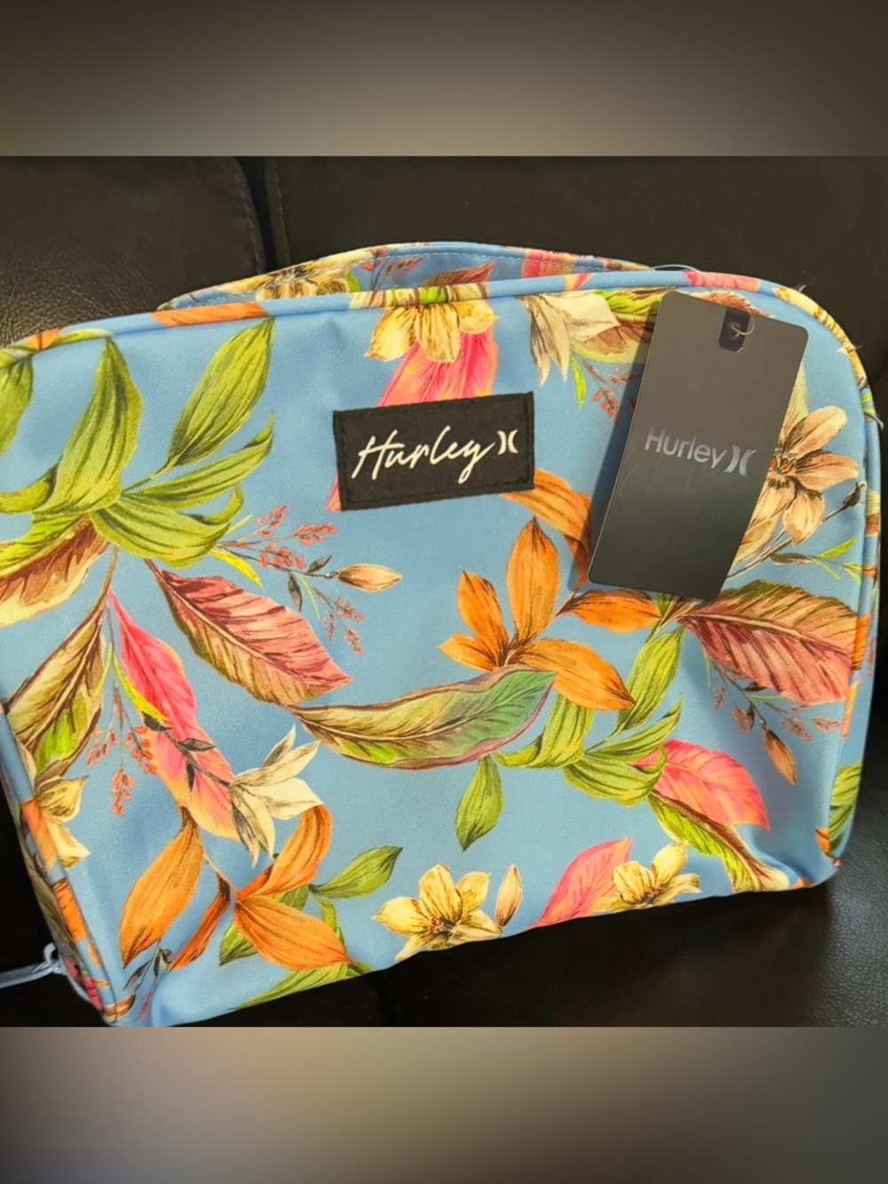 Hurley Floral Blue Cosmetic Bag NWT C1